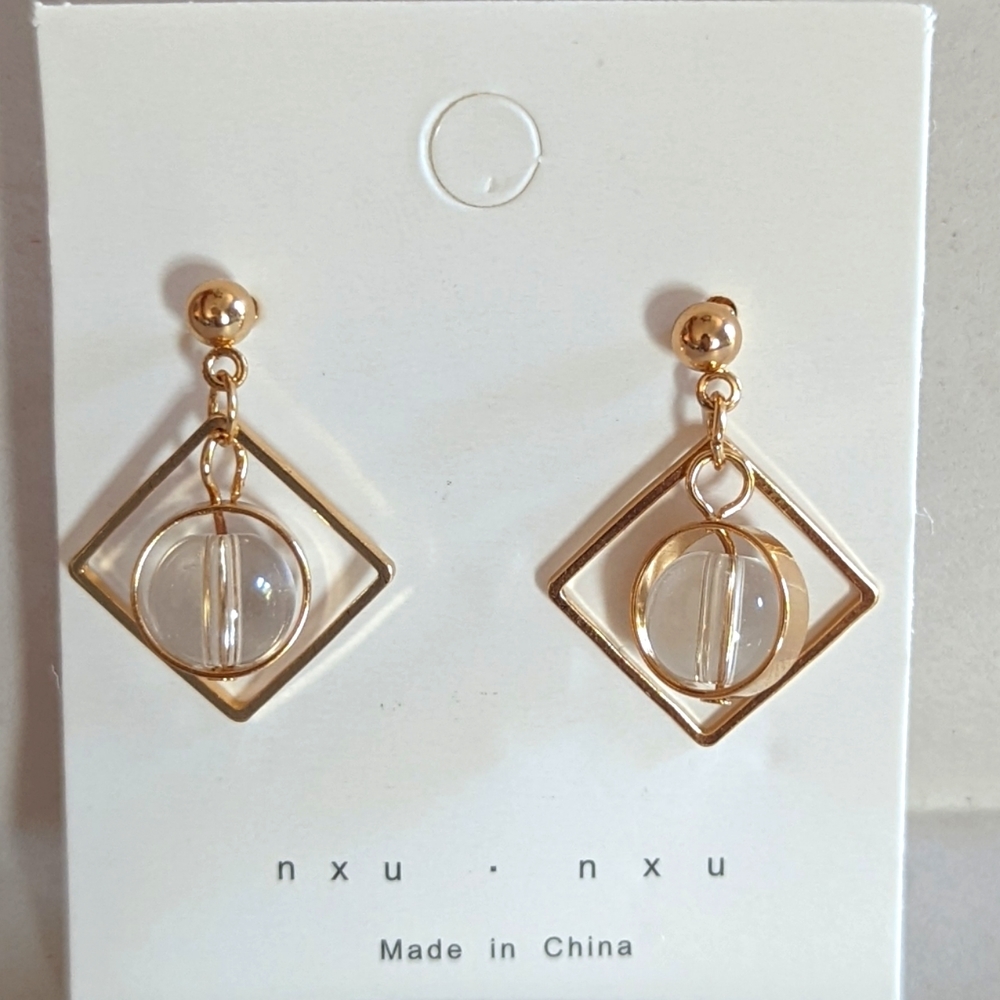Earrings - Dangling Gold Diamond Shape